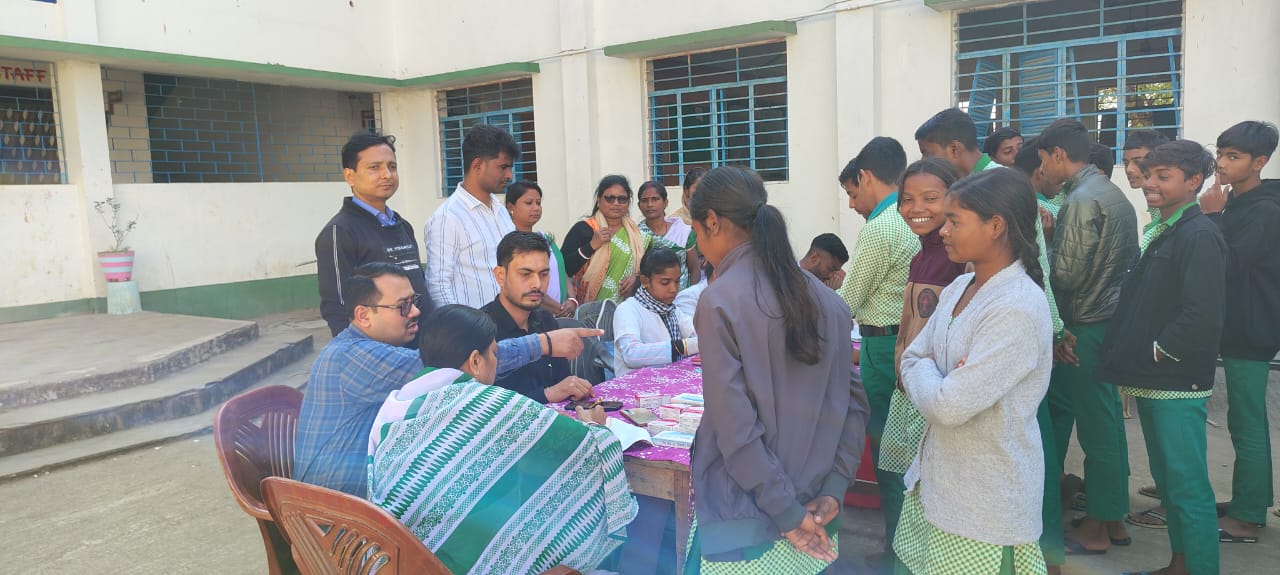 पाकुड़िया में एनीमिया मुक्त भारत शिविर