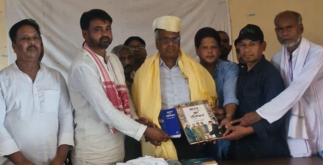 बिहपुर बीडीओ सत्यनारायण पंडित के विदाई सह सम्मान समारोह का आयोजन, जनप्रतिनिधियों ने दी भावभीनी विदाई
