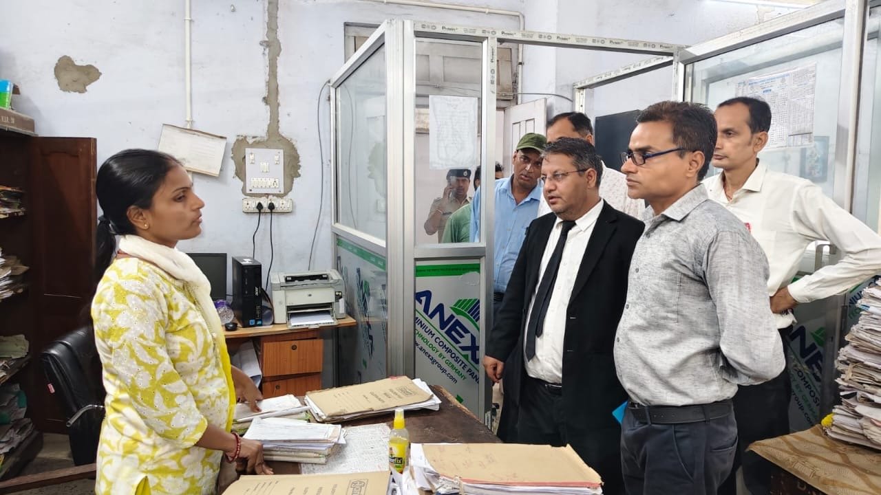 कटिहार में पहली स्पेशल लोक अदालत का आयोजन, चेक बाउंस के 9 मामलों का निपटारा, ₹41.84 लाख पर हुआ समझौता