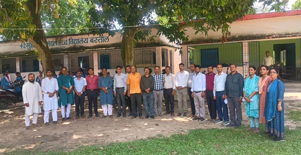 कटिहार के मुंशी लाल मंडल उच्च विद्यालय बस्तौल में अनुशासन और गुणवत्तापूर्ण शिक्षा की मिसाल